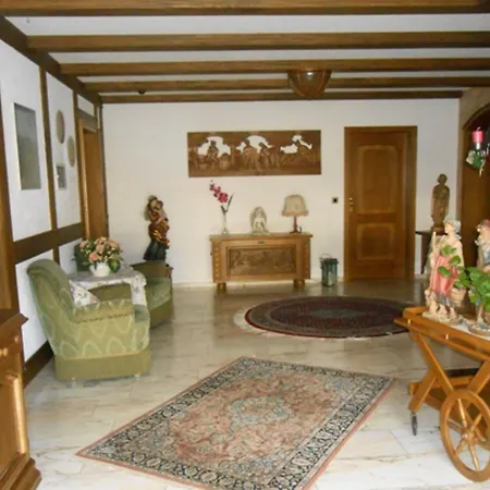 Konukevi Sonnenblick 3*